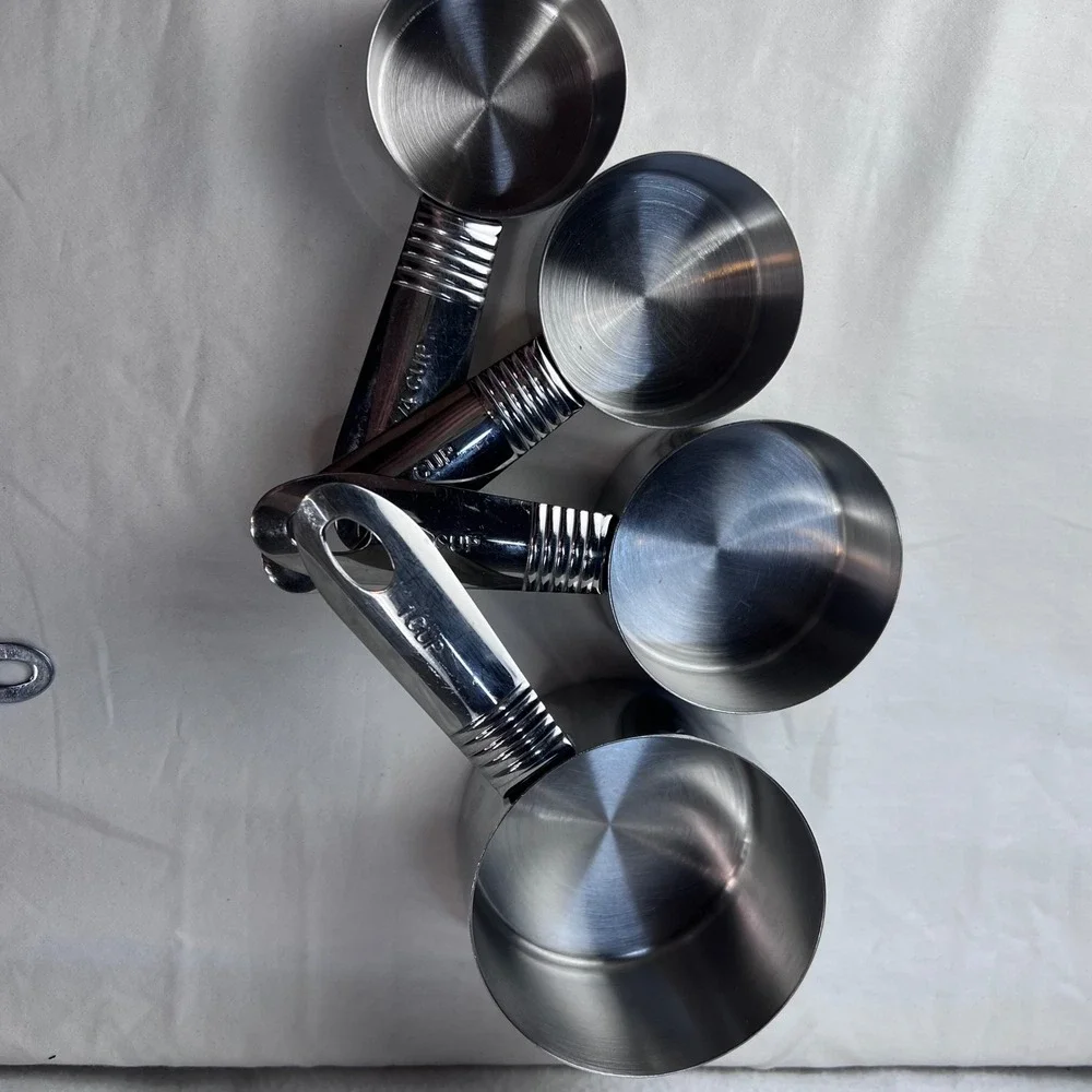 Oneida 18/8 Stainless Steel Measuring Cups and Spoons Set 8 Piece Silver